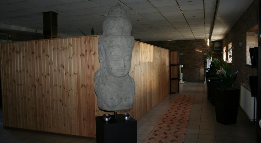 Hotel Admiraal Ланакен Екстериор снимка